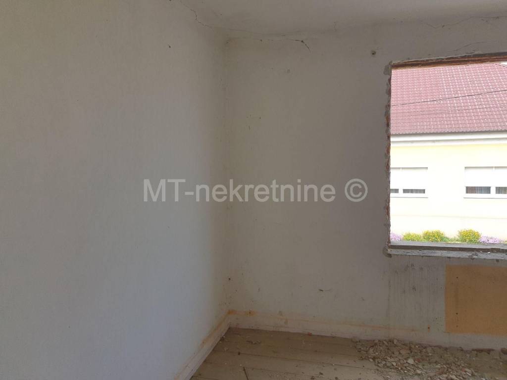 Obiteljska kuca, Prodaja, Kapela, Kapela