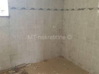 Obiteljska kuca, Prodaja, Kapela, Kapela