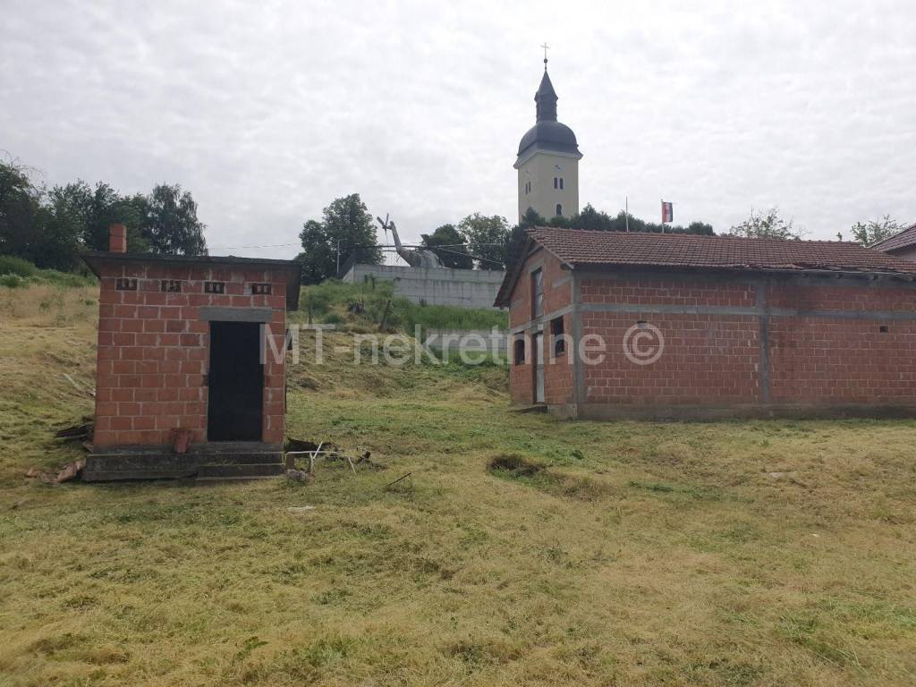 Obiteljska kuca, Prodaja, Kapela, Kapela