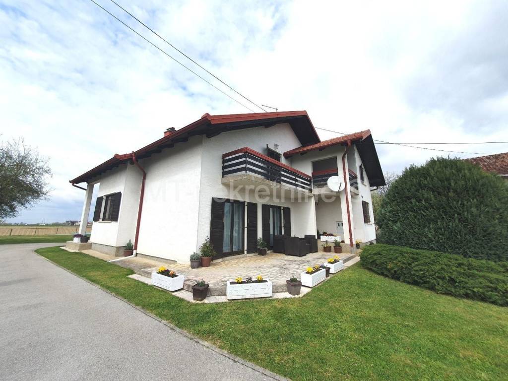 Prizemnica s potkrovljem, Prodaja, Bjelovar - Okolica, Zdralovi