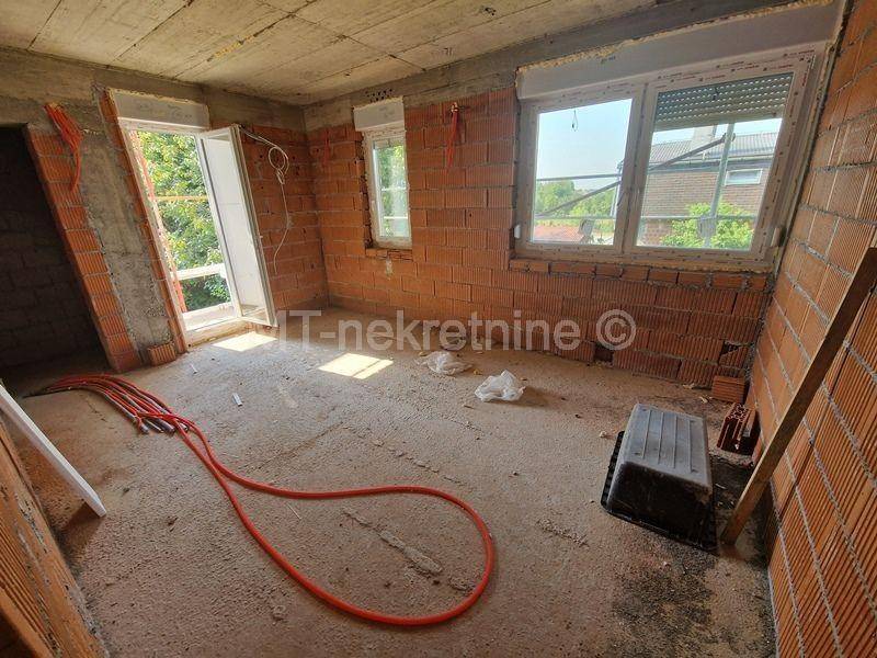 Stan u zgradi, Prodaja, Bjelovar, Bjelovar