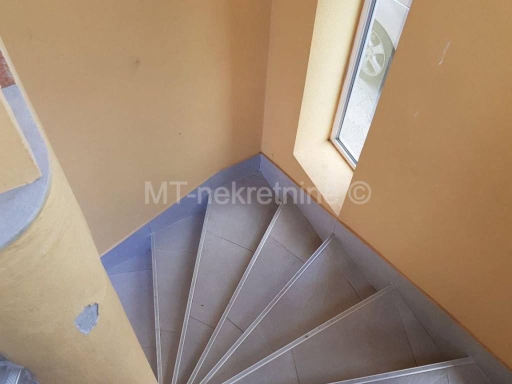 Stan u zgradi, Prodaja, Bjelovar, Bjelovar