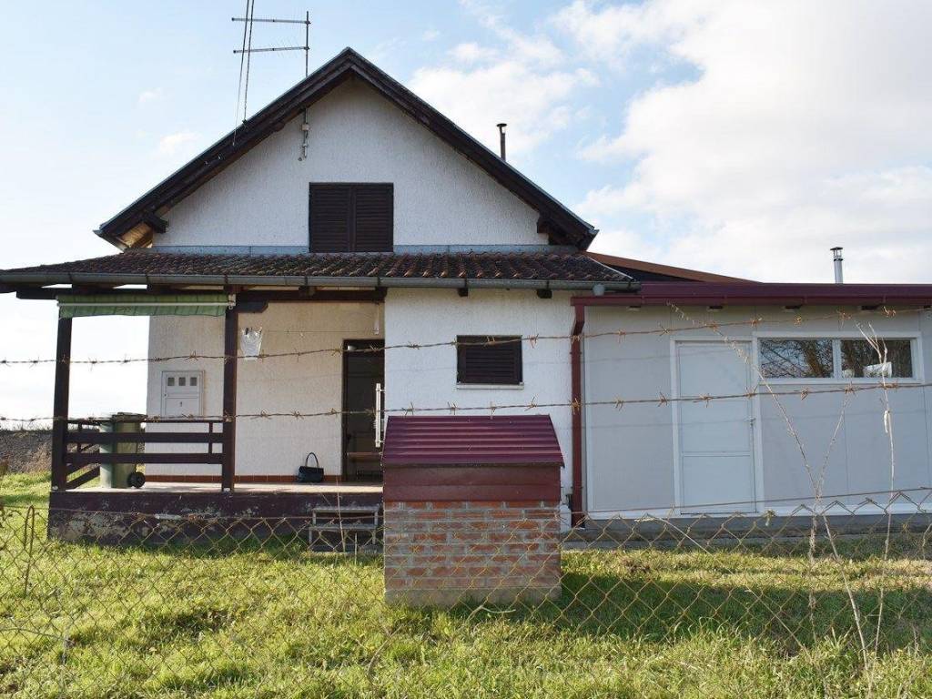 Stambeno poslovni objekt, Prodaja, Bjelovar - Okolica, Prespa