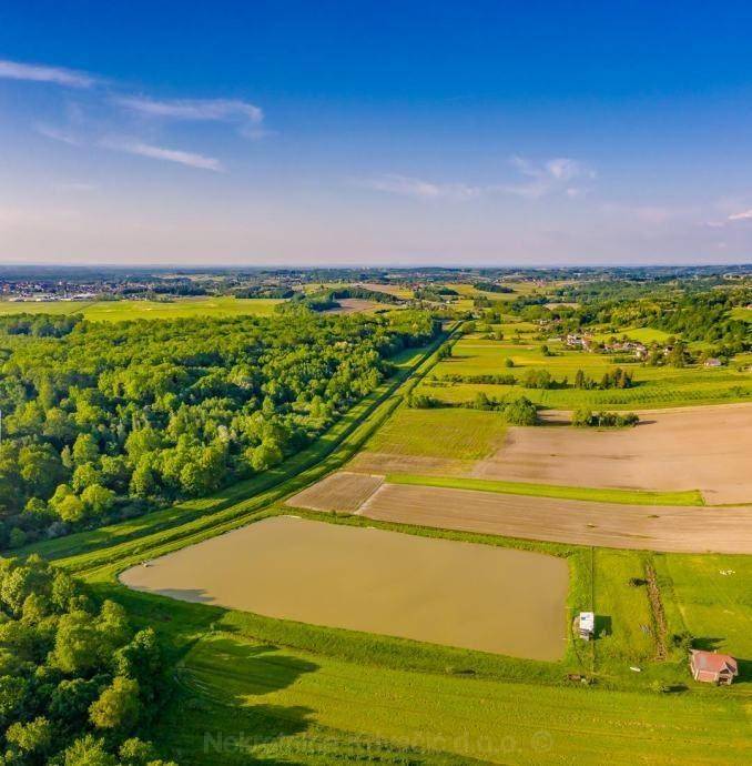Stambeno poslovni objekt, Prodaja, Cazma, Suhaja