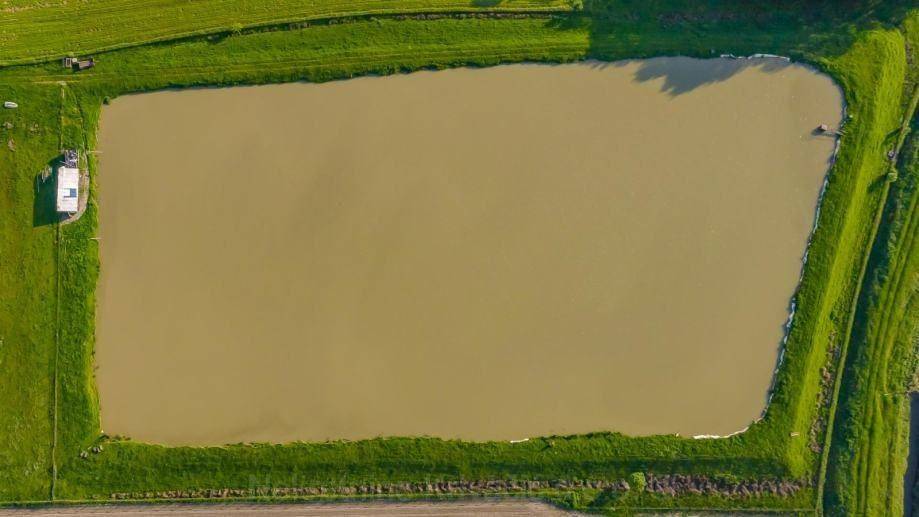 Stambeno poslovni objekt, Prodaja, Cazma, Suhaja