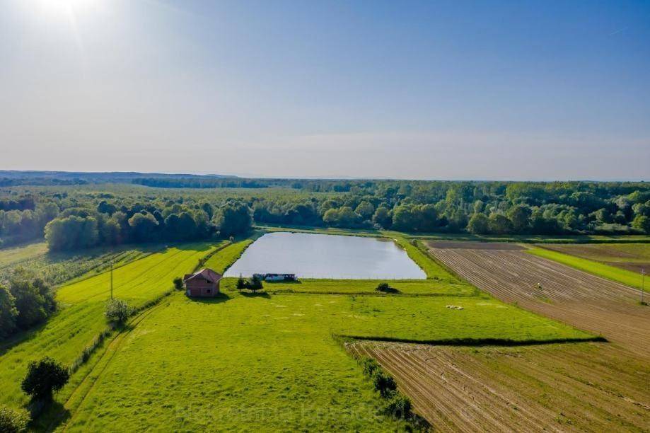 Stambeno poslovni objekt, Prodaja, Cazma, Suhaja