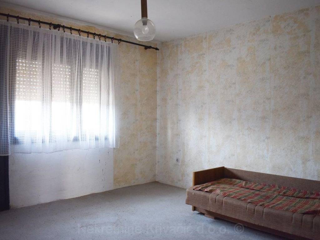 Samostojeca kuca, Prodaja, Stefanje, Narta