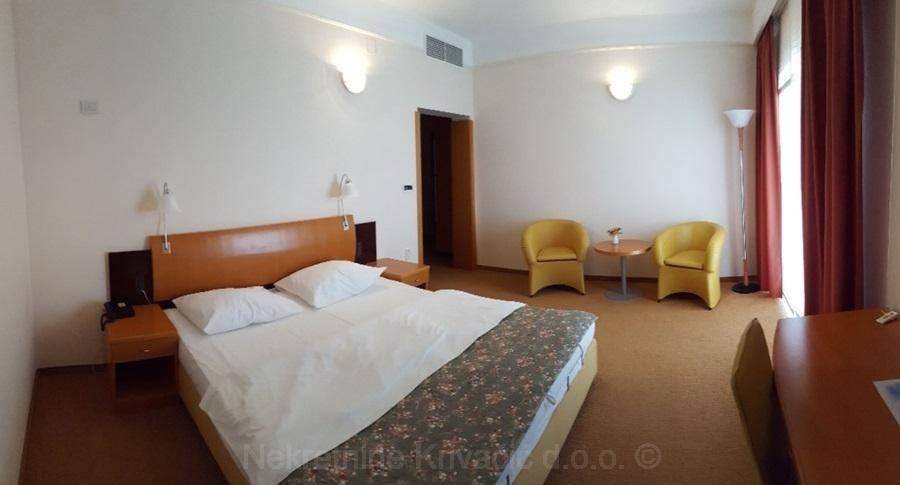 Hotel, Prodaja, Crikvenica, Selce