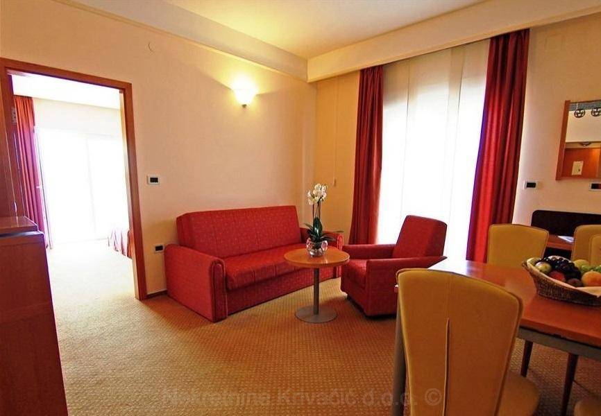 Hotel, Prodaja, Crikvenica, Selce