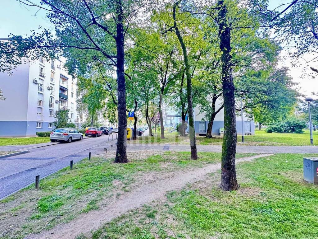 Stan u starijoj zgradi, Najam, Zagreb, Novi Zagreb - zapad