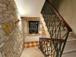 Stan u zgradi, Prodaja, Pula, Pula