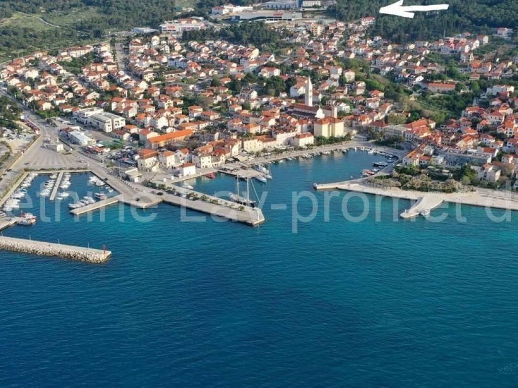 Građevinsko poslovno, Prodaja, Supetar, Supetar