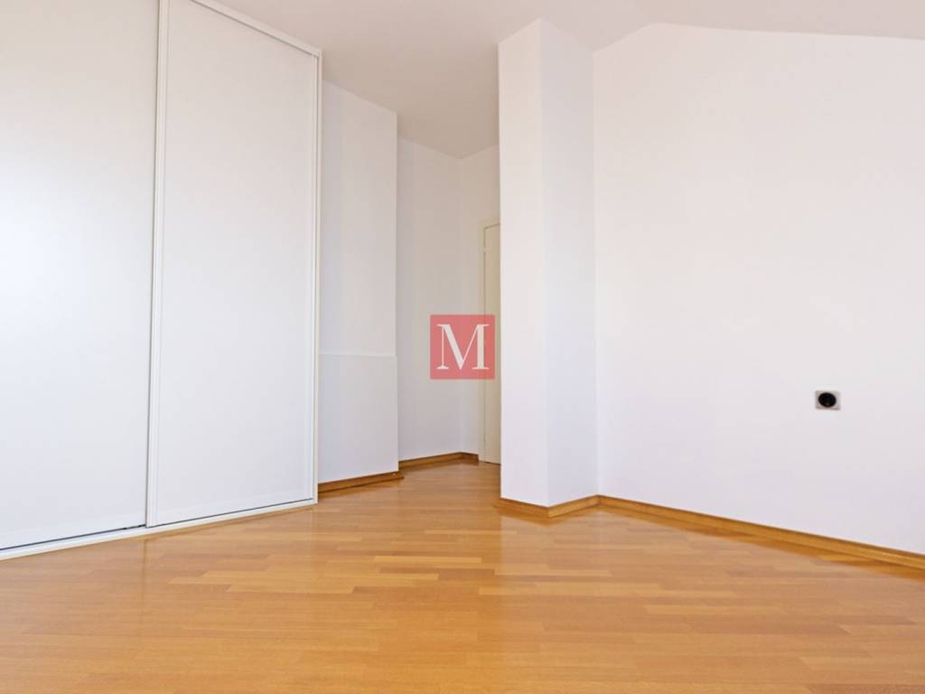 Stan u zgradi, Najam, Zagreb, Gornji Grad - Medveščak