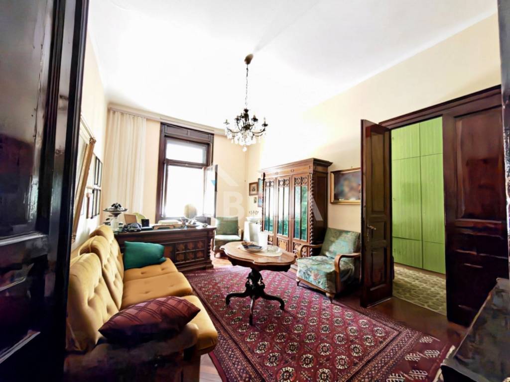 Stan u starijoj zgradi, Prodaja, Šibenik, Šibenik