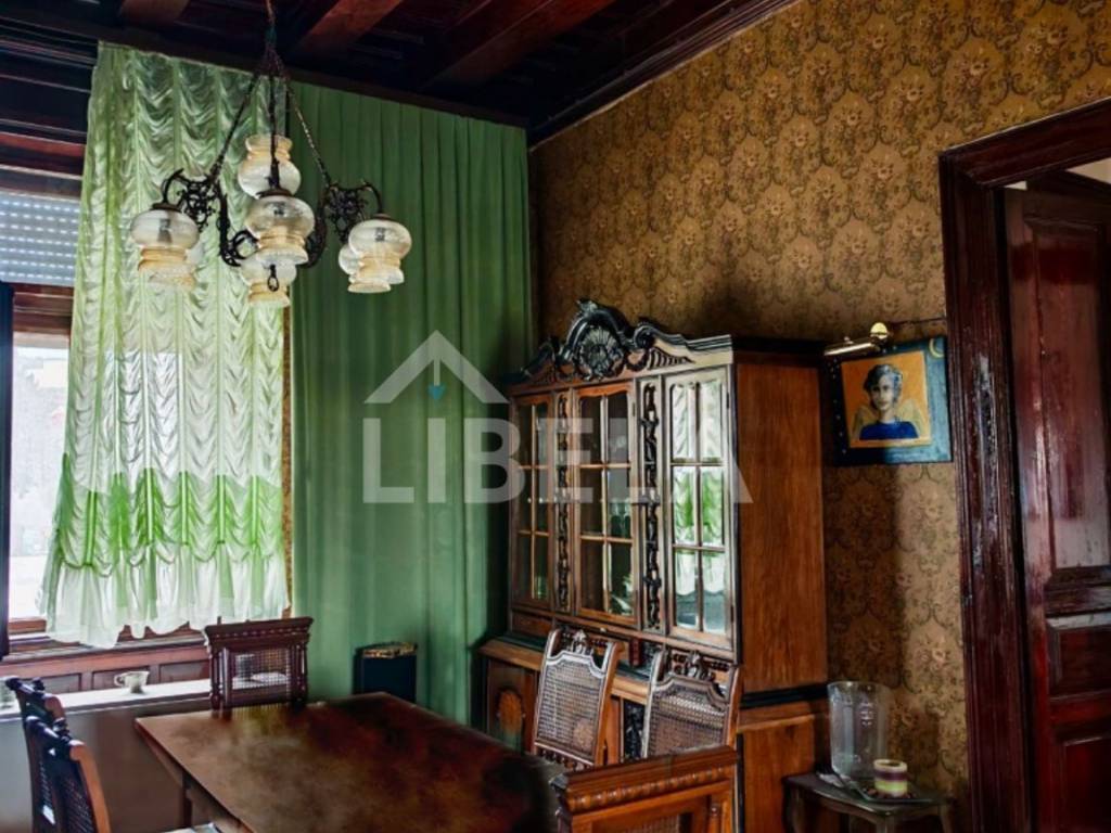 Stan u starijoj zgradi, Prodaja, Šibenik, Šibenik