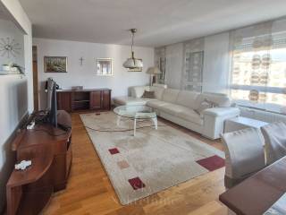 Stan u zgradi, Najam, Zagreb, Trešnjevka - jug