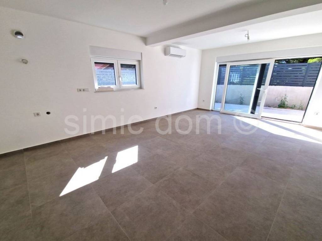 Apartman na moru, Prodaja, Šibenik - Okolica, Žaborić