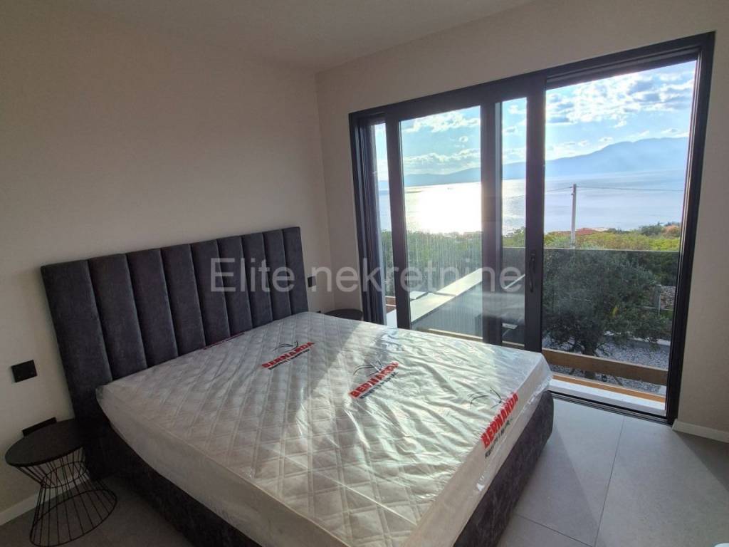 Vila, Najam, Kostrena, Kostrena