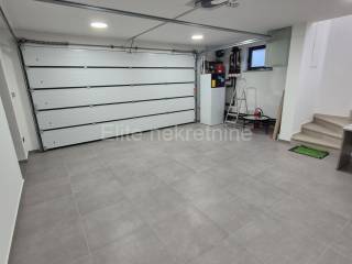 Vila, Najam, Kostrena, Kostrena