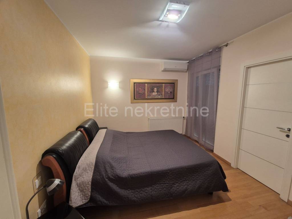 Stan u zgradi, Najam, Rijeka, Zapad