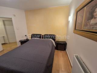 Stan u zgradi, Najam, Rijeka, Zapad