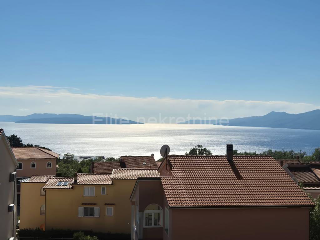 Stan u zgradi, Najam, Rijeka, Zapad