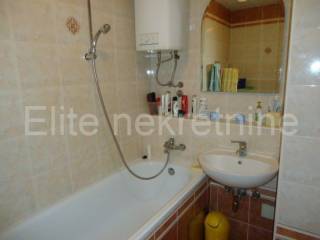 Stan u zgradi, Najam, Rijeka, Zapad