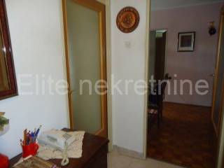 Stan u zgradi, Najam, Rijeka, Zapad