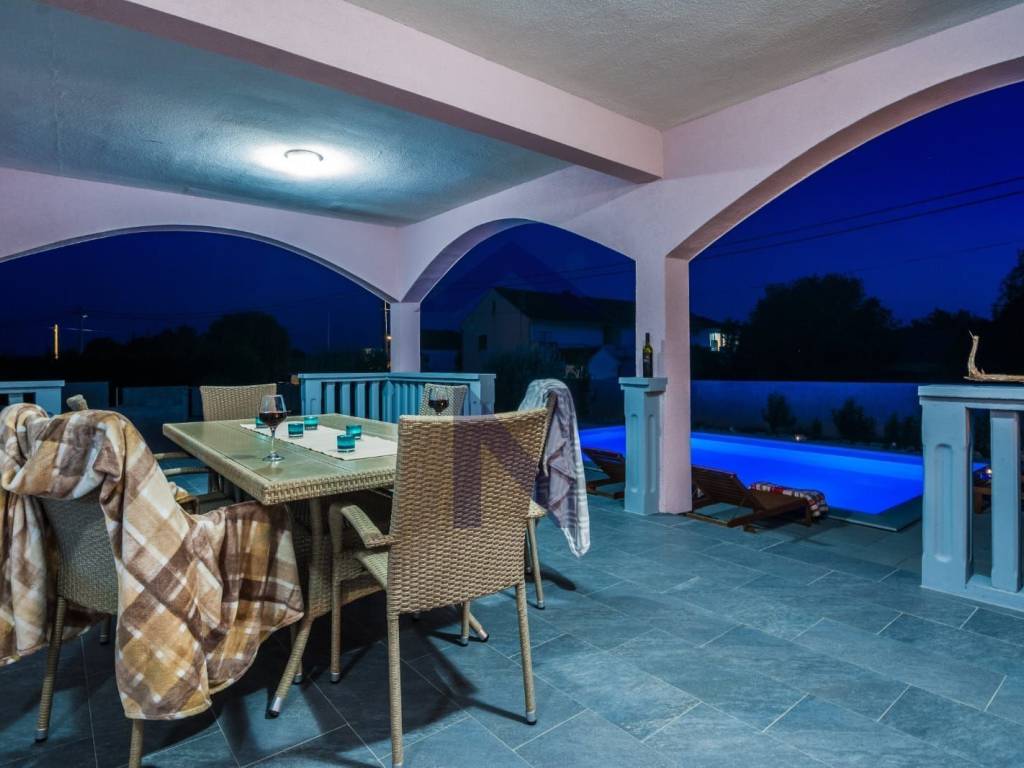 Samostojeća kuća, Prodaja, Benkovac, Podlug