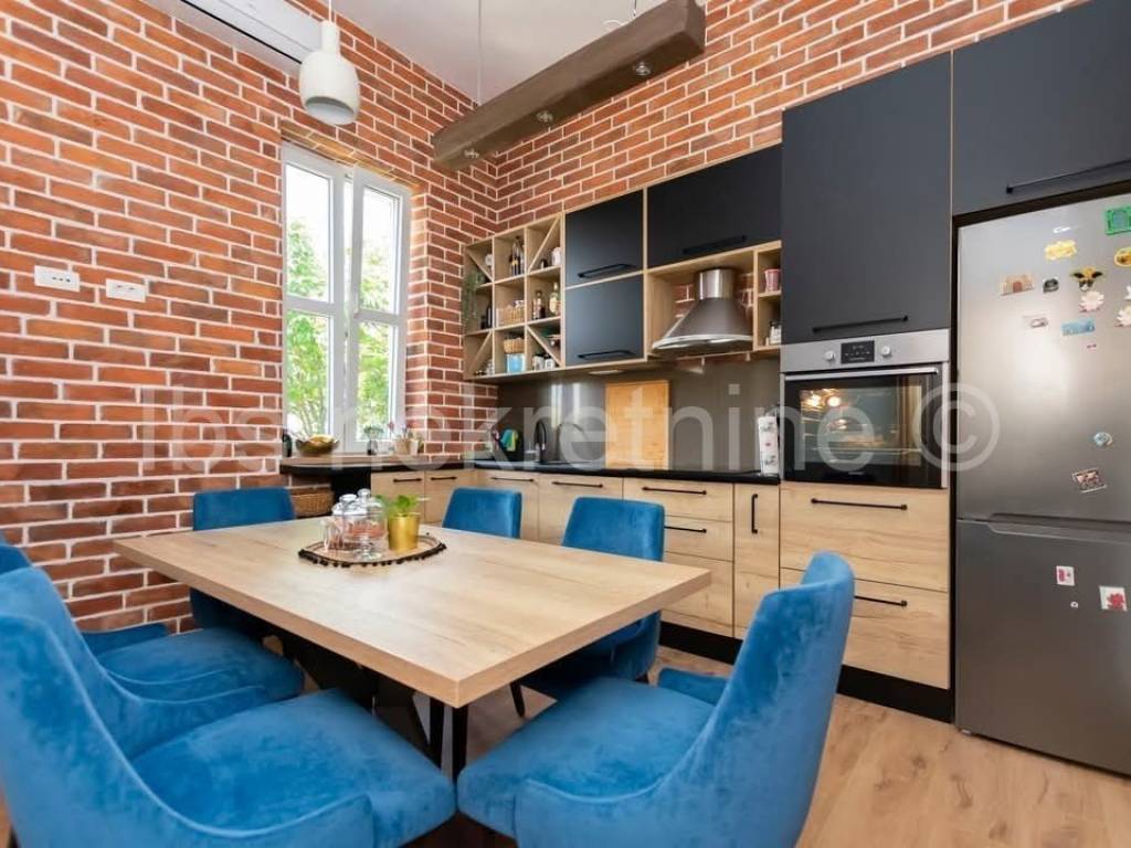 Stan u kući, Prodaja, Dugi rat, Dugi Rat