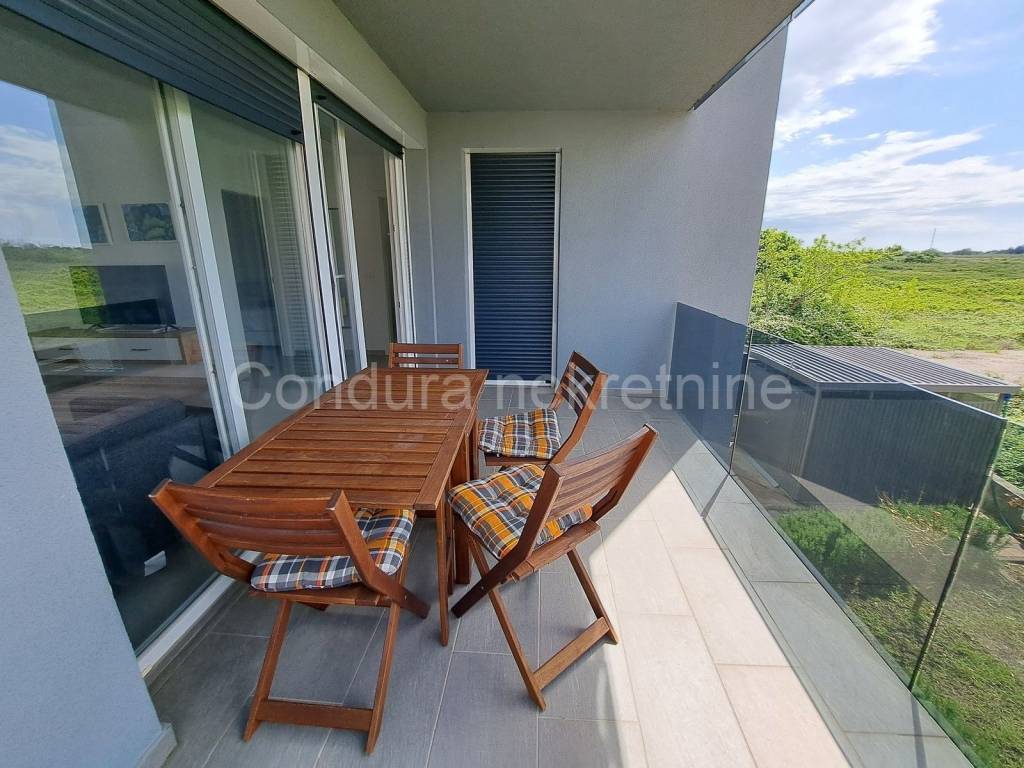 Apartman na moru, Prodaja, Nin, Nin