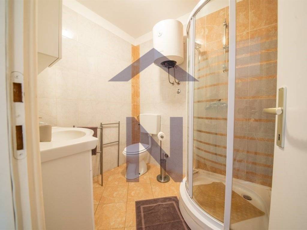 Dvojna kuća, Prodaja, Ražanac, Ražanac