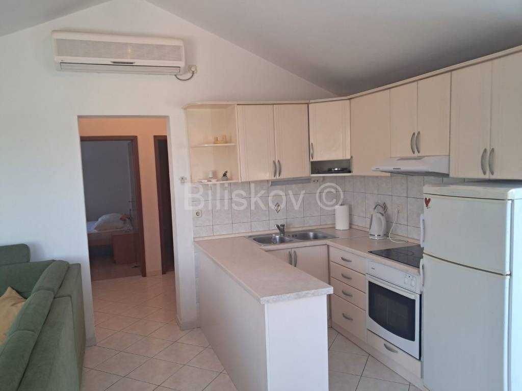 Stan u kući, Najam, Split, Split