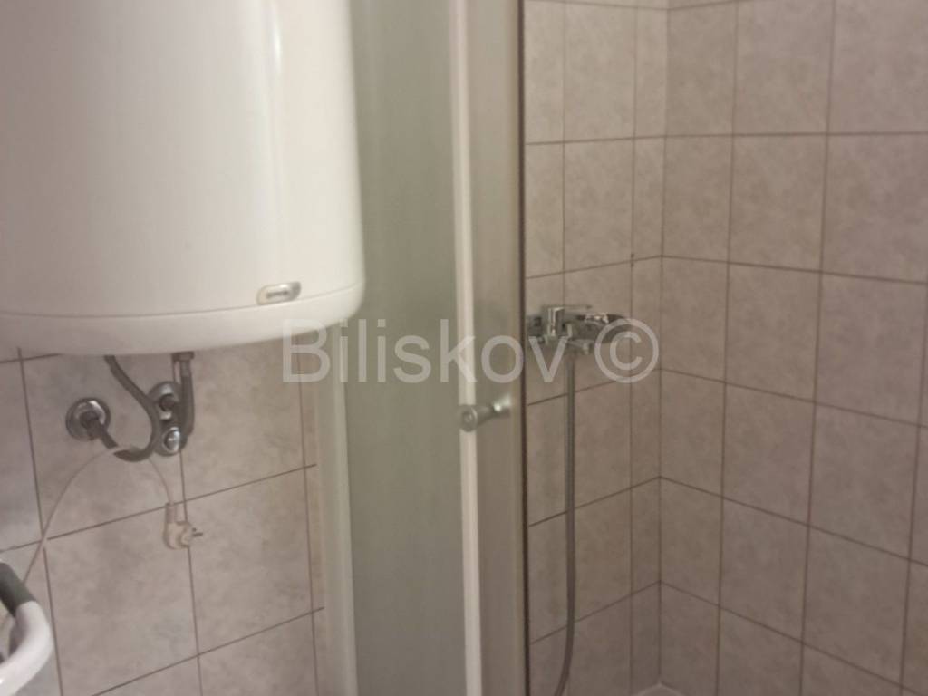 Stan u kući, Najam, Split, Split