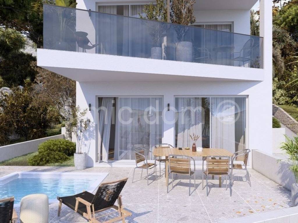 Apartman na moru, Prodaja, Okrug, Okrug Gornji