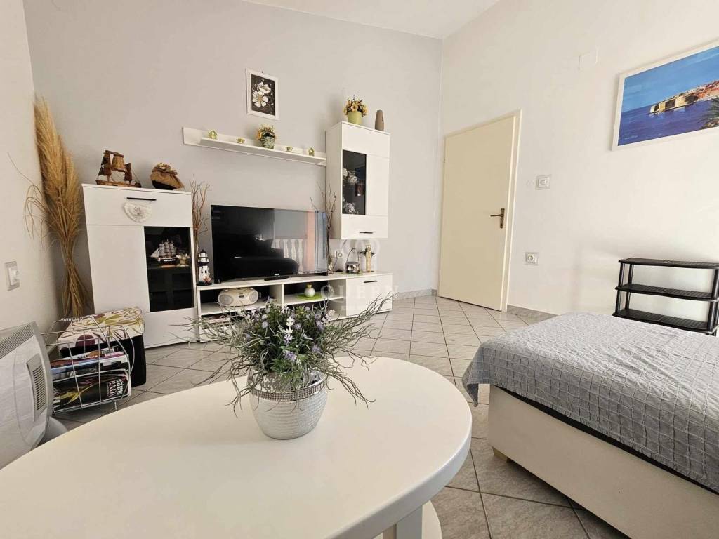 Dvojna kuća, Prodaja, Vir, Vir