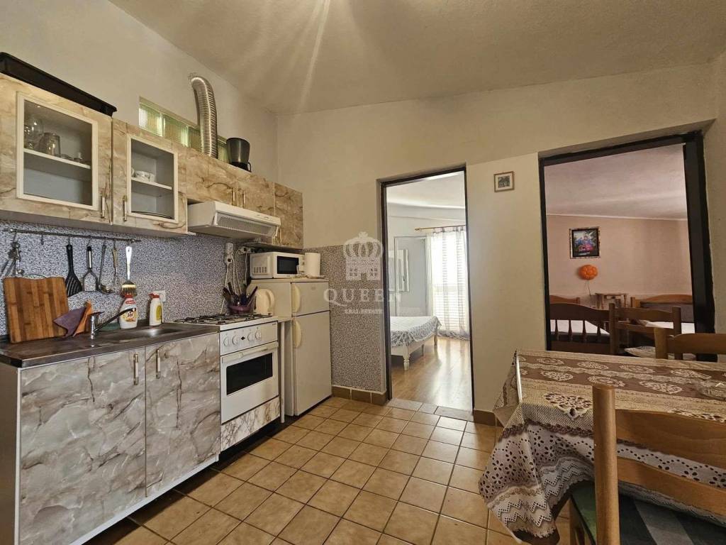 Apartmanska kuća, Prodaja, Vir, Vir