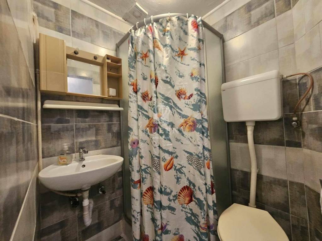 Apartmanska kuća, Prodaja, Vir, Vir