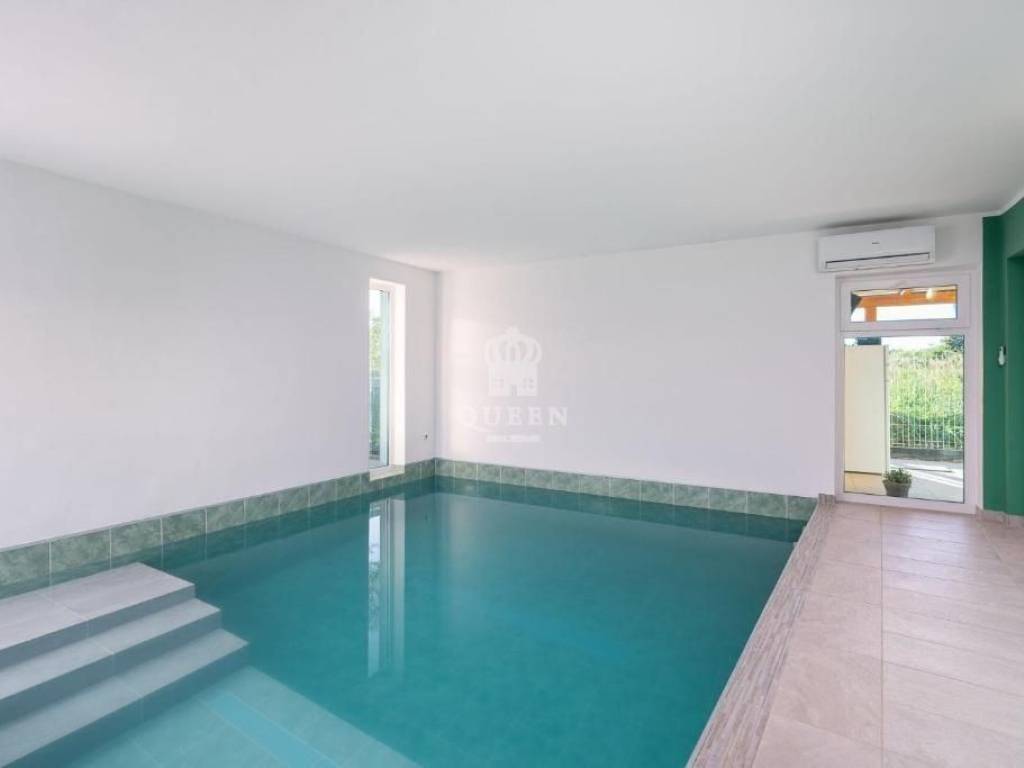 Luksuzna vila, Prodaja, Vir, Vir