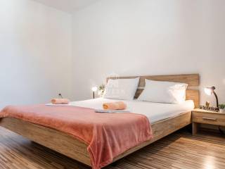 Apartman s okućnicom, Prodaja, Vir, Vir