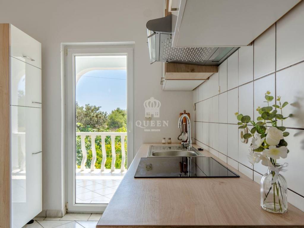 Apartman s okućnicom, Prodaja, Vir, Vir