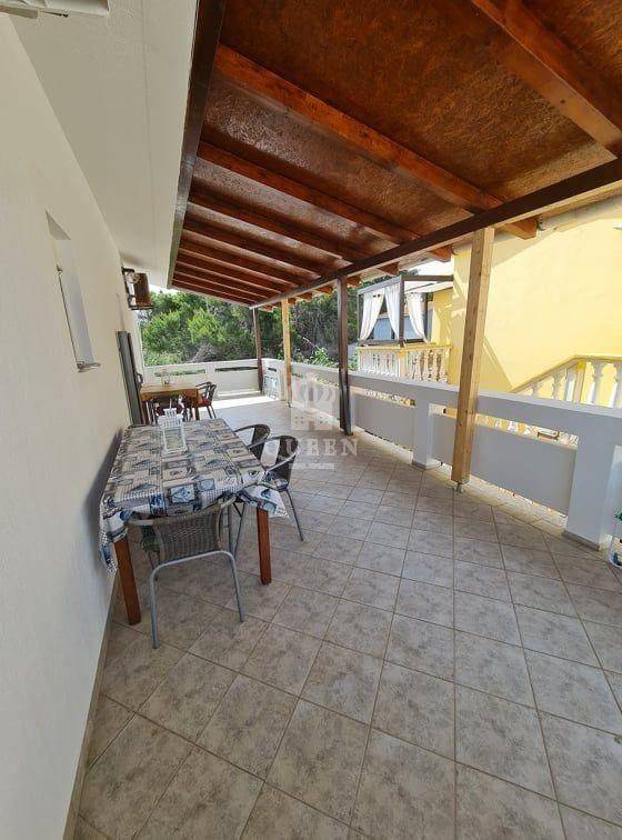 Apartmanska kuća, Prodaja, Vir, Vir