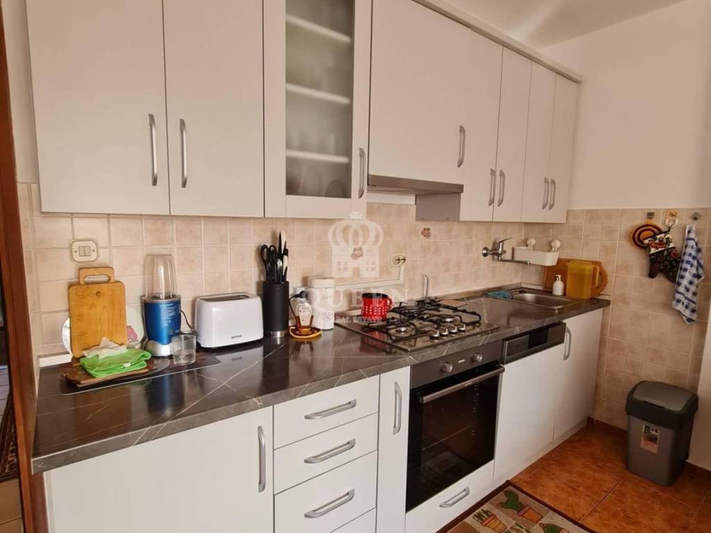 Dvojna kuća, Prodaja, Vir, Vir