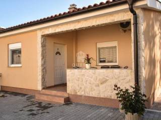 Apartmanska kuća, Prodaja, Vir, Vir