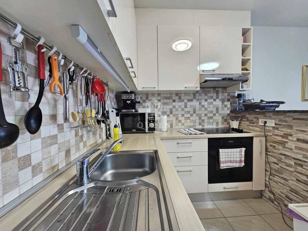 Apartmanska kuća, Prodaja, Vir, Vir