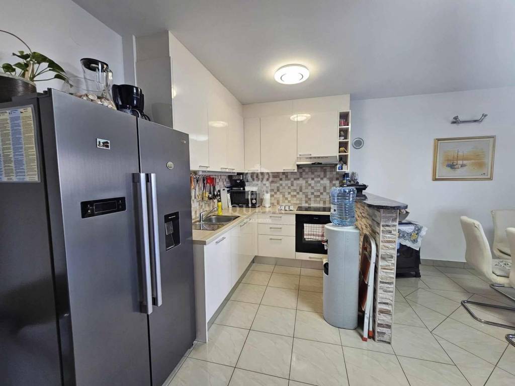 Apartmanska kuća, Prodaja, Vir, Vir