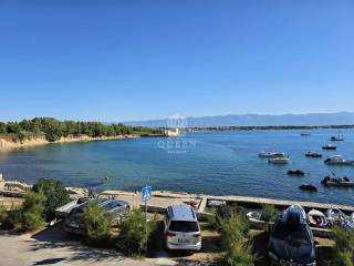 Apartmanska kuća, Prodaja, Vir, Vir