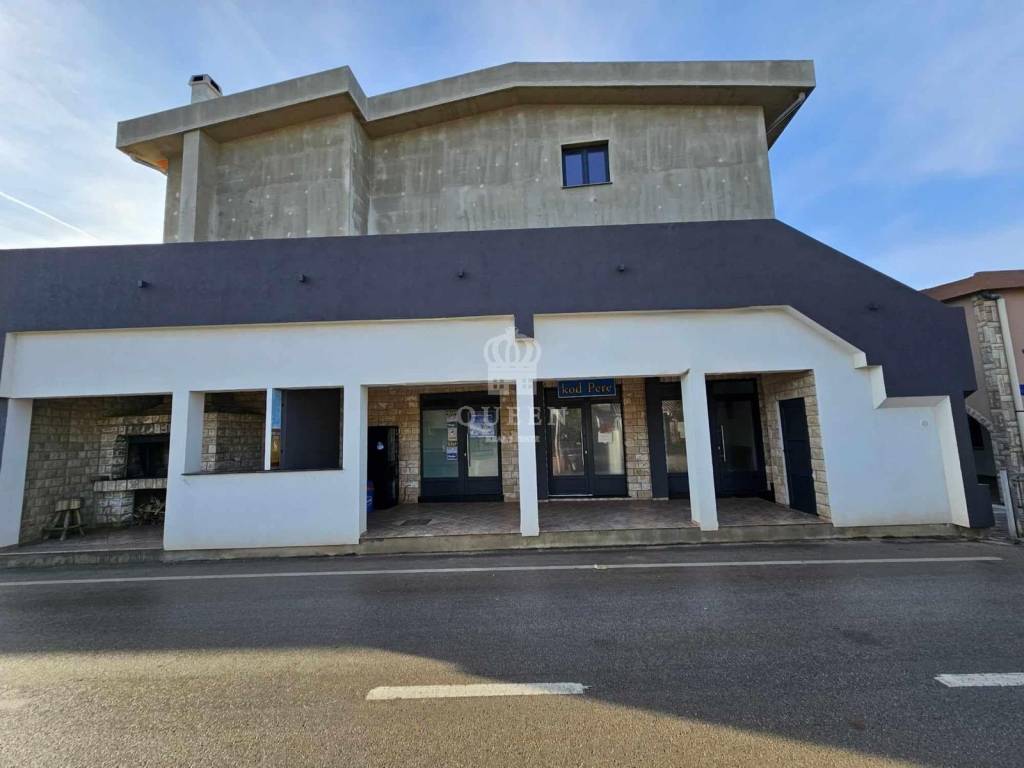 Stambeno poslovni objekt, Prodaja, Vir, Vir