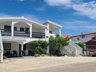 Apartmanska kuća, Prodaja, Vir, Vir