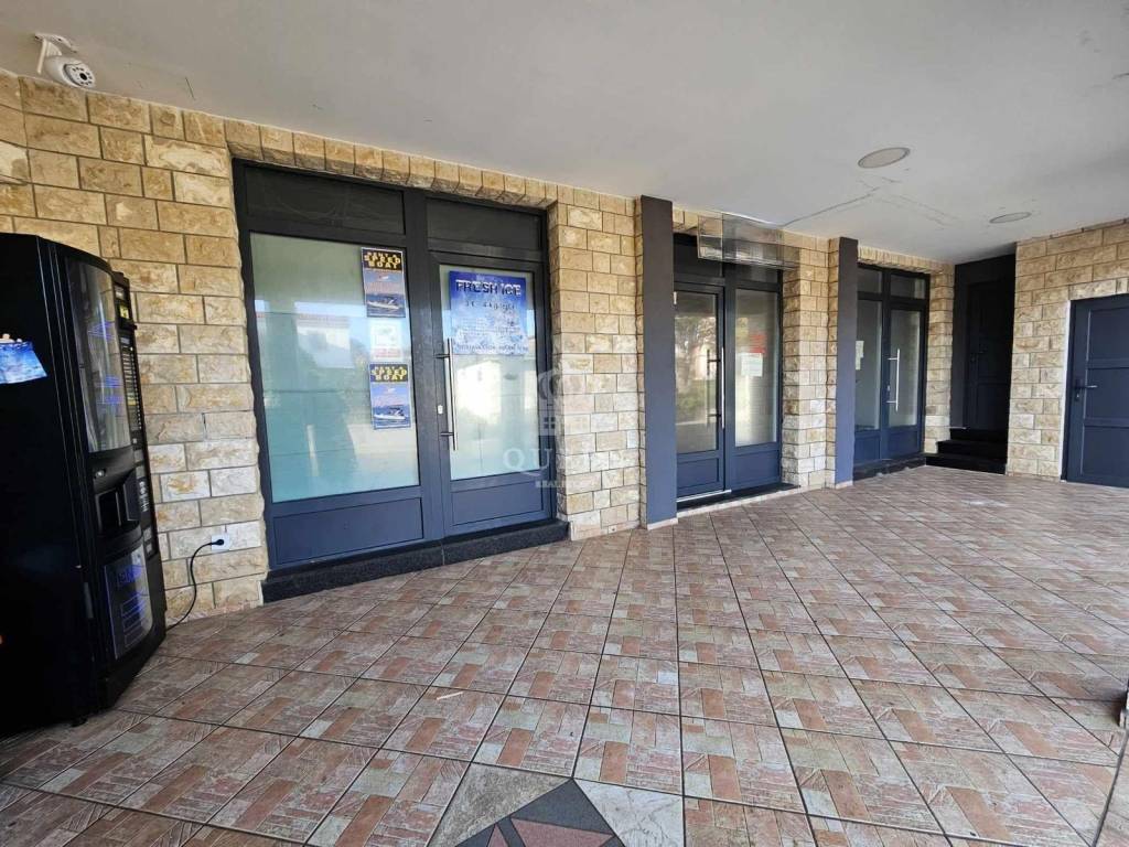 Stambeno poslovni objekt, Prodaja, Vir, Vir